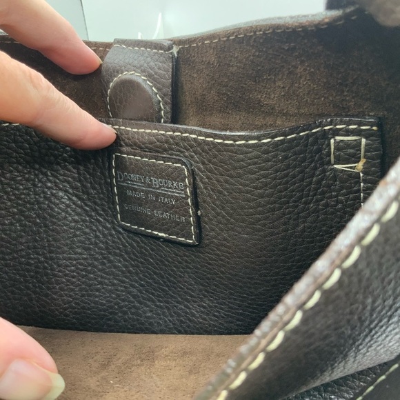 Dooney & Bourke Magnetic Close Soft Leather Shoulder Bag Purse - Picture 6 of 9